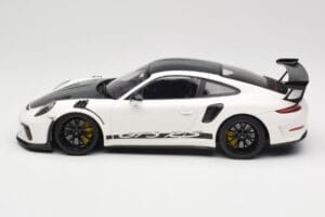 Porsche 911 991.2 GT3 RS Weissach Package Balts Wording Melni Magnija Diski Minichamps 1:18 153068225 Metāls — attēls 3 no 6