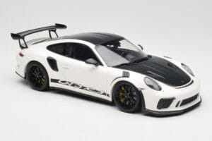 Porsche 911 991.2 GT3 RS Weissach Package Balts Wording Melni Magnija Diski Minichamps 1:18 153068225 Metāls — attēls 4 no 6
