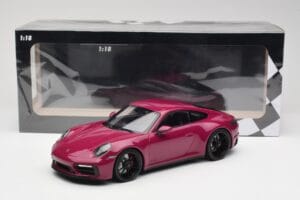 Porsche 911 992 Carrera 4 GTS Rubystar Minichamps 1:18 155063102 Metāls — attēls 6 no 6