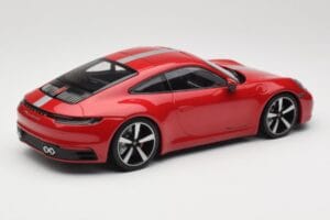 Porsche 911 992 Carrera 4S Carmine Red Minichamps 1:18 155067326 Metāls — attēls 2 no 6