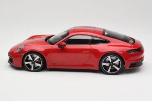 Porsche 911 992 Carrera 4S Carmine Red Minichamps 1:18 155067326 Metāls — attēls 3 no 6