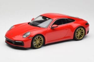 Porsche 911 992 Carrera 4S Guards Sarkans & Zeltaini Riteņi Minichamps 1:18 153067328 Metāls