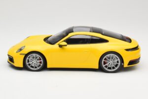 Porsche 911 992 Carrera 4S Dzeltens Minichamps 1:18 155067320 Metāls — attēls 3 no 6