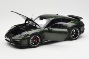 Porsche 911 992 Dakar Oak Zaļš Metālisks Norev 1:18 187241 Metāls — attēls 2 no 9