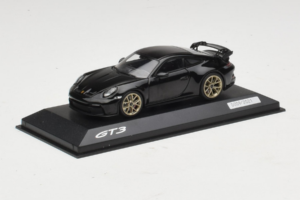 Porsche 911 992 GT3 Melns Ar Zelta Diskiem Minichamps 1:43 WAP0201520M007 Metāls — attēls 2 no 4