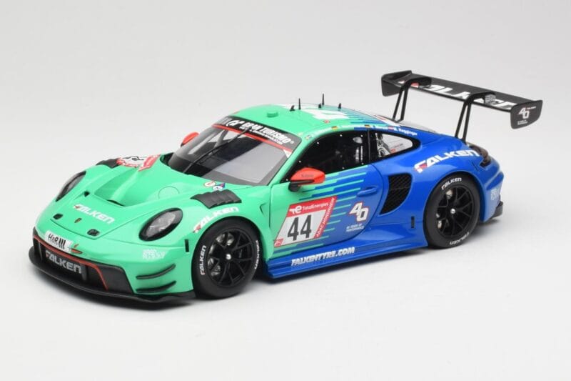 Porsche 911 992 GT3 R Falken #44 D. Eriksson / T. Heinemann 24 Hours of Nurburgring 2023 Minichamps 1:18 113236344 Metāls