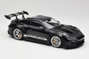 Porsche 911 992 GT3 RS Melns Ar Sudraba Diskiem Minichamps 1:18 155062231 Metāls — attēls 4 no 6