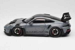 Porsche 911 992 GT3 RS Crayon Weissach Package & Black Wheels Minichamps 1:18 110062024 Metāls — attēls 4 no 8
