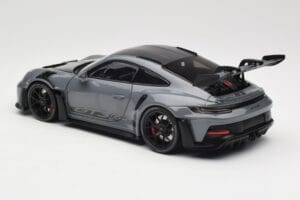 Porsche 911 992 GT3 RS Crayon Weissach Package & Black Wheels Minichamps 1:18 110062024 Metāls — attēls 7 no 8