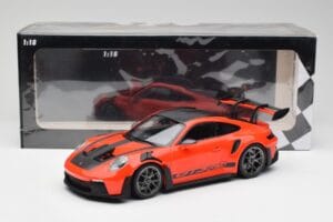 Porsche 911 992 GT3 RS Guards Oranžs & Sudraba Diski Minichamps 1:18 911992002 Metāls — attēls 6 no 6