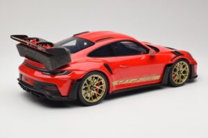 Porsche 911 992 GT3 RS Guards Red GT Spirit 1:12 GT939 Sveķi — attēls 2 no 6