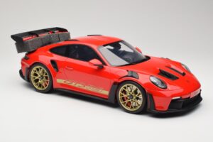 Porsche 911 992 GT3 RS Guards Red GT Spirit 1:12 GT939 Sveķi — attēls 4 no 6