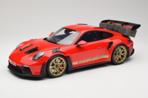 Porsche 911 992 GT3 RS Guards Red GT Spirit 1:12 GT939 Sveķi