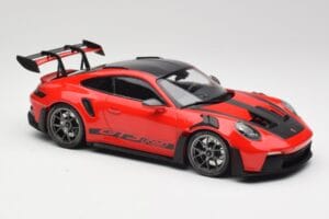 Porsche 911 992 GT3 RS Guards Sarkans & Sudraba Riteņi Weissach Package Minichamps 1:18 153062246 Metāls — attēls 4 no 6