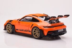 Porsche 911 992 GT3 RS Gulf Oranžs Norev 1:18 187360 Metāls — attēls 7 no 8