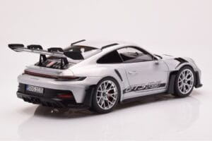 Porsche 911 992 GT3 RS Ice Pelēks Norev 1:18 187359 Metāls — attēls 3 no 8