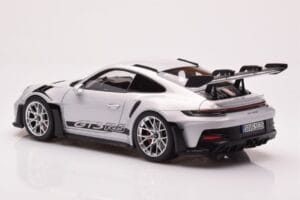 Porsche 911 992 GT3 RS Ice Pelēks Norev 1:18 187359 Metāls — attēls 7 no 8