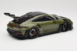 Porsche 911 992 GT3 RS Nato Olive & Black Wheels Minichamps 1:18 110062027 Metāls — attēls 3 no 8