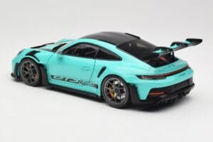 Porsche 911 992 GT3 RS Python Green & Dark Silver Wheels Minichamps 1:18 110062026 Metāls — attēls 7 no 8