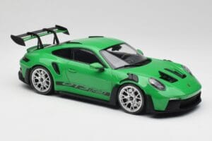 Porsche 911 992 GT3 RS Python Zaļš & Sudraba Riteņi & Melns Dekors Minichamps 1:18 153062235 Metāls — attēls 4 no 6