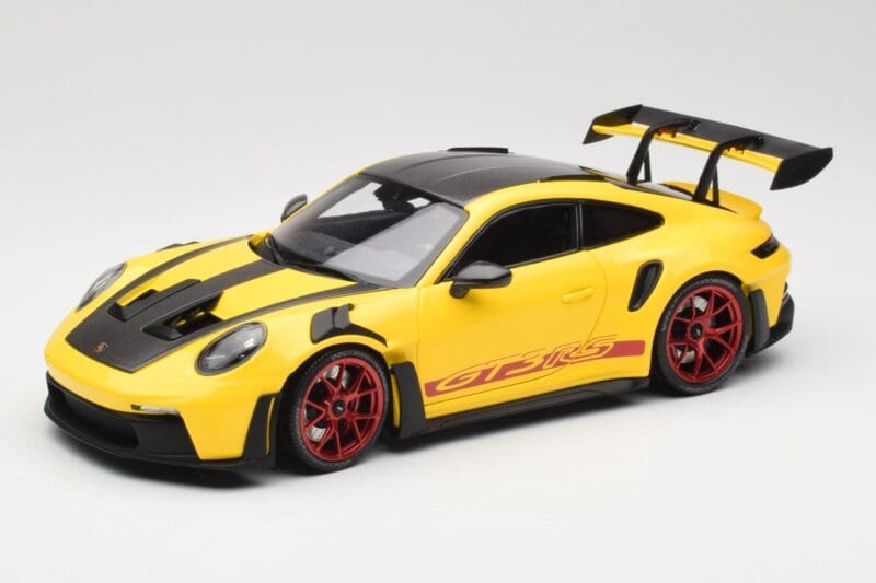 Porsche 911 992 GT3 RS Racing Yellow Weissach Package & Red Wheels Minichamps 1:18 110062025 Metāls