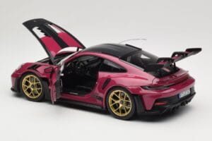 Porsche 911 992 GT3 RS Weissach Package Ruby Star Norev 1:18 187370 Metāls — attēls 5 no 8