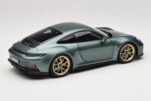 Porsche 911 992 GT3 Touring Package Malachite Green Metallic Norev 1:18 187382 Metāls — attēls 3 no 8