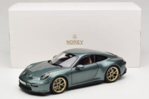 Porsche 911 992 GT3 Touring Package Malachite Green Metallic Norev 1:18 187382 Metāls — attēls 8 no 8