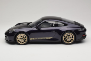 Porsche 911 992 GT3 Touring Viola Metallic GT Spirit 1:12 GT937 Sveķi — attēls 3 no 6