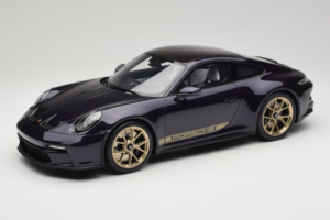 Porsche 911 992 GT3 Touring Viola Metallic GT Spirit 1:12 GT937 Sveķi