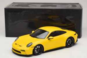 Porsche 911 992 GT3 Touring Dzeltens Melni Riteņi Minichamps 1:18 117069021 Metāls — attēls 6 no 6