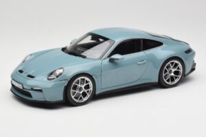 Porsche 911 992 S/T Meissen Blue Norev 1:18 187470 Metāls
