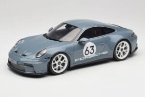 Porsche 911 992 ST Gentian Blue Metallic GT Spirit 1:18 GT491 Sveķi