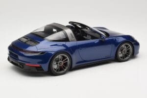 Porsche 911 992 Targa 4 GTS Blue Metallic Minichamps 1:18 155061060 Metāls — attēls 2 no 6