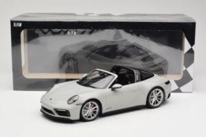 Porsche 911 992 Targa 4 GTS Pelēks Minichamps 1:18 155061064 Metāls — attēls 6 no 6