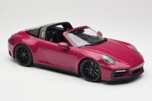 Porsche 911 992 Targa 4 GTS Rubystar Minichamps 1:18 155061066 Metāls — attēls 4 no 6