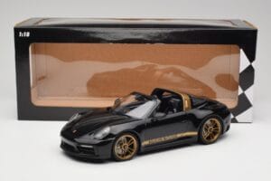 Porsche 911 992 Targa Porsche Design Melns & Zelts Concept Minichamps 1:18 PORSCHE001 Metāls — attēls 6 no 6