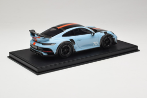 Porsche 911 992 TechArt GTstreet R Gulf Blue TechArt 1:18 REMC010 Sveķi — attēls 3 no 6