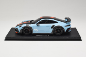 Porsche 911 992 TechArt GTstreet R Gulf Blue TechArt 1:18 REMC010 Sveķi