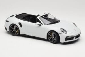 Porsche 911 992 Turbo S Kabriolets White Metallic Minichamps 1:18 155069080 Metāls — attēls 4 no 6