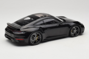 Porsche 911 992 Turbo S Melns Minichamps 1:18 WAP02117BOL002 Metāls — attēls 2 no 6