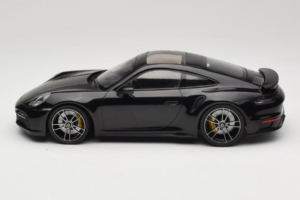 Porsche 911 992 Turbo S Melns Minichamps 1:18 WAP02117BOL002 Metāls — attēls 3 no 6