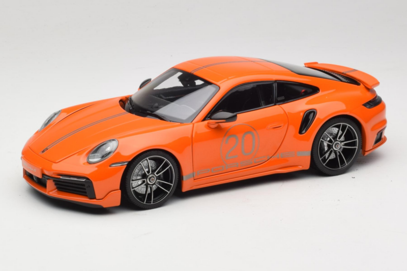 Porsche 911 992 Turbo S Coupe Sport Design Oranžs Minichamps 1:18 113069074 Metāls
