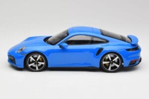Porsche 911 992 Turbo S Gentian Zils Minichamps 1:18 155069074 Metāls — attēls 3 no 6