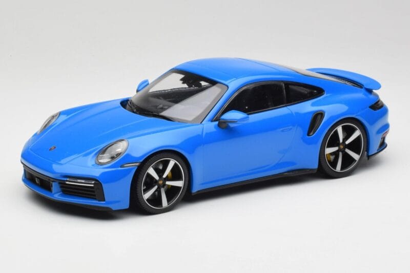 Porsche 911 992 Turbo S Gentian Zils Minichamps 1:18 155069074 Metāls