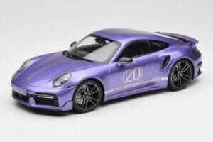 Porsche 911 992 Turbo S Sport Design Package Viola Metallic Minichamps 1:18 155069174 Metāls