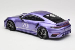 Porsche 911 992 Turbo S Sport Design Package Viola Metallic Minichamps 1:18 155069174 Metāls — attēls 5 no 6
