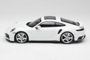 Porsche 911 992 Turbo S Balts Concept Minichamps 1:18 WAP0211620CNP Metāls — attēls 3 no 6