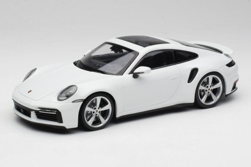 Porsche 911 992 Turbo S Balts Concept Minichamps 1:18 WAP0211620CNP Metāls