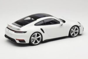 Porsche 911 Turbo S 992 Balts Minichamps 1:18 WAP0211620RTRB Metāls — attēls 2 no 6